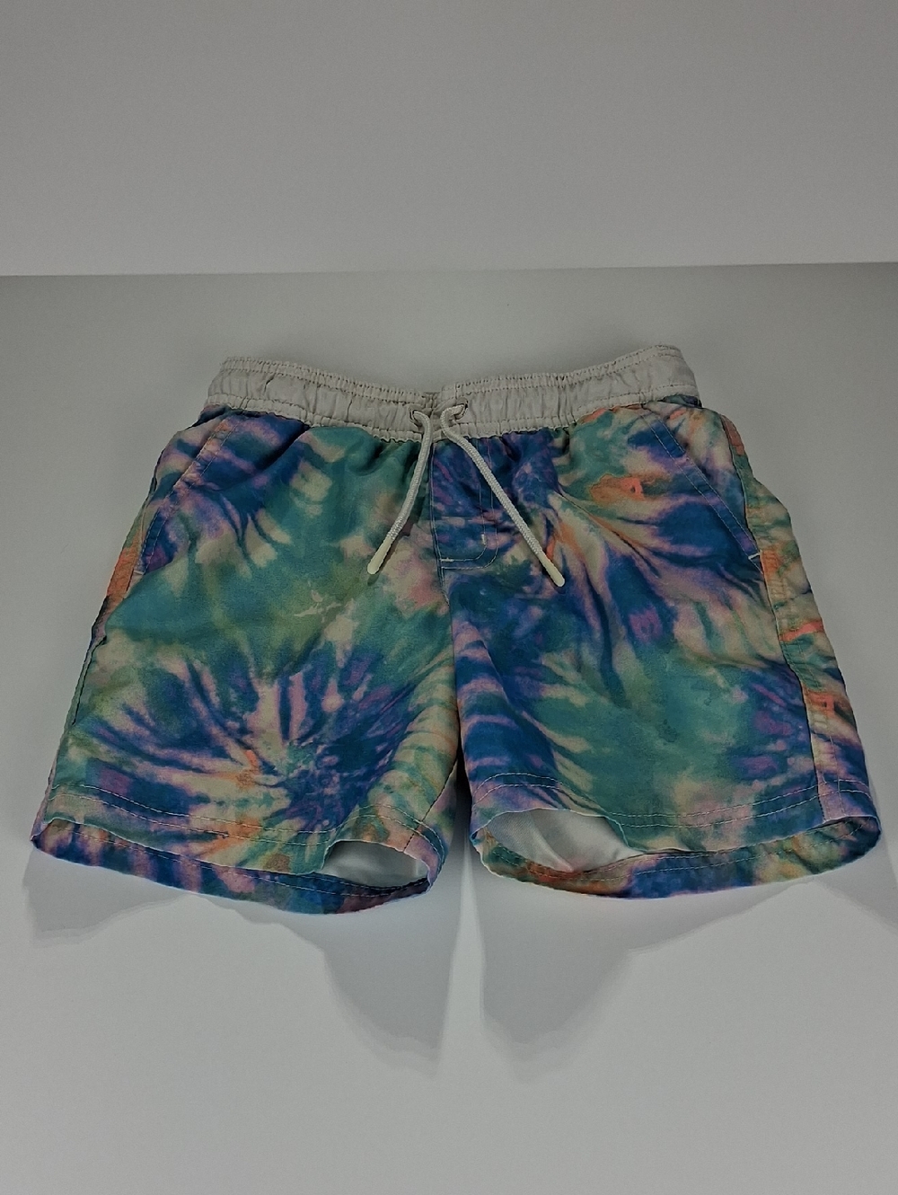 Boys Cat & Jack Tie Dye Print Swimming Trunks Size Small (6/7) With Pockets